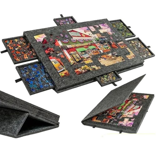 Tilting puzzle board with - puzzle,